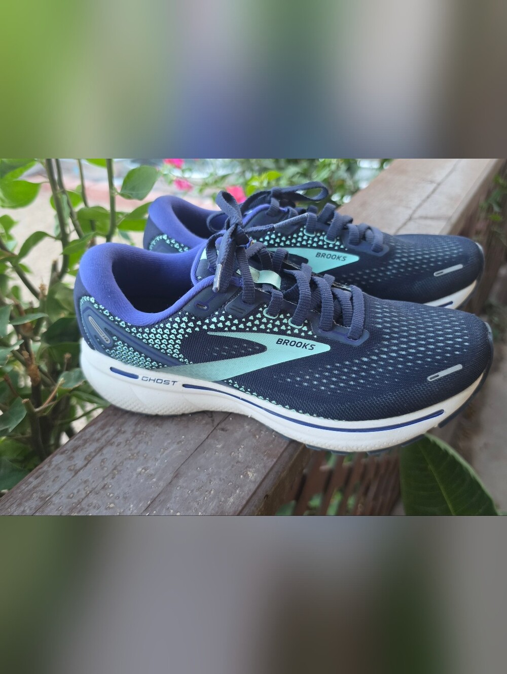 Brooks Ghost 14 Running Shoes Women's 8 Wide D Navy Blue Cushioned  Sneakers